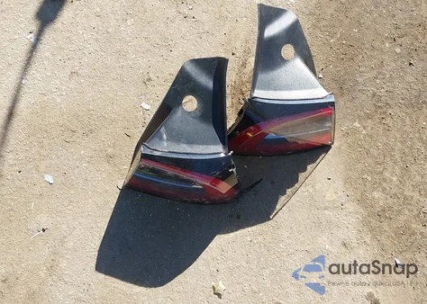 2022 Tesla Model Y Performance Dual Motor All-Wheel Drive из США, поврежденный, VIN 7SAYGDEF2NF330172